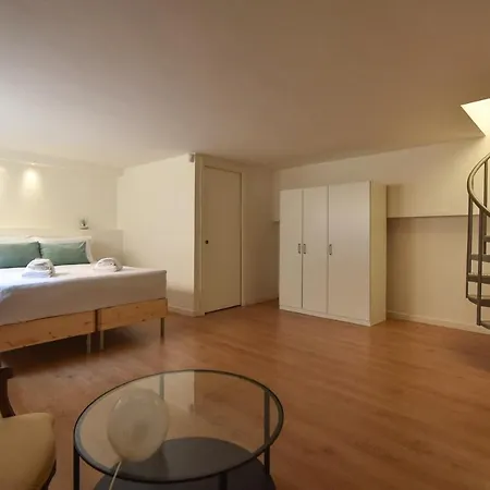 Welc-om Zabarella Apartment